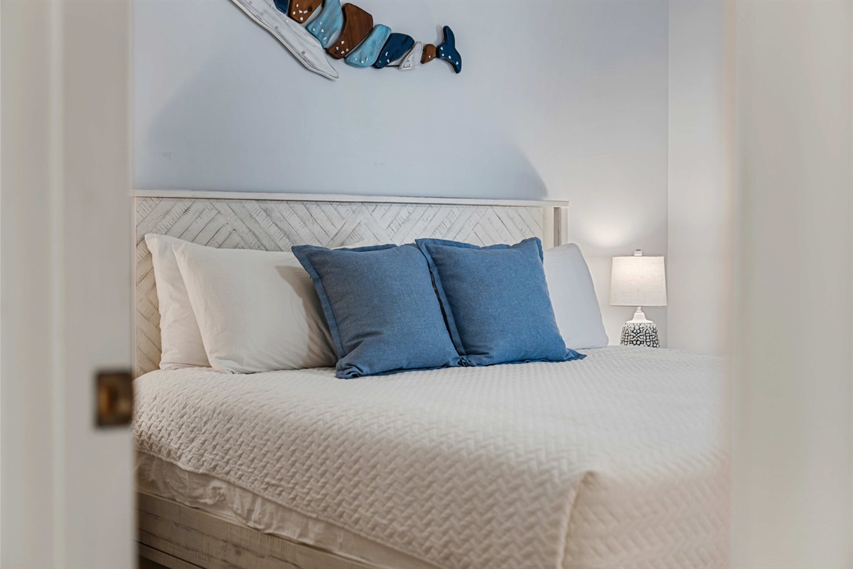 King Bed | Sea Gull | 201 Oceanview | 1116 Ocean Blvd, Isle of Palms, SC | IOP Escapes