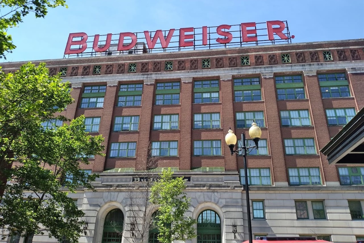 Visit the Brewery for a tour! Also only 15 minutes away!