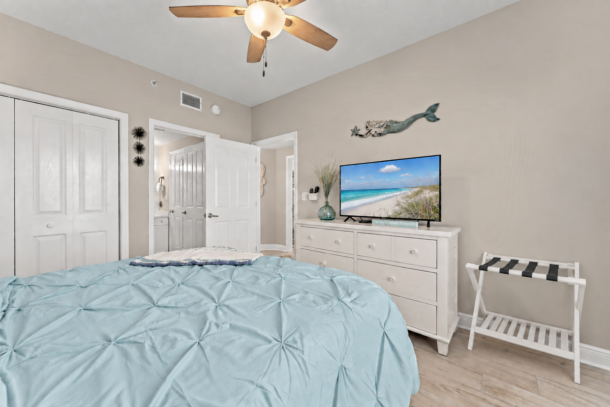 This TV also has DirecTV and the complimentary Smart TV programming - You Tube TV, Amazon TV & more