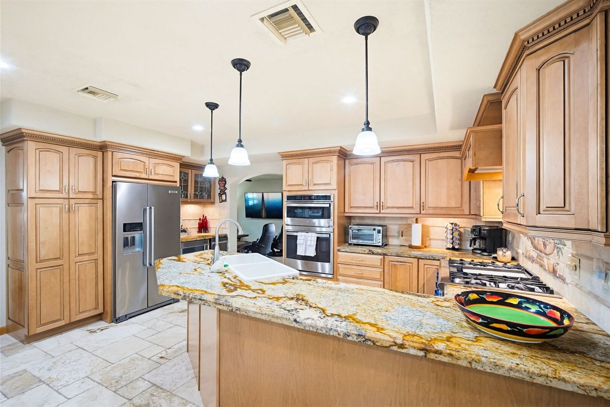 Includes a large modern well appointed kitchen.