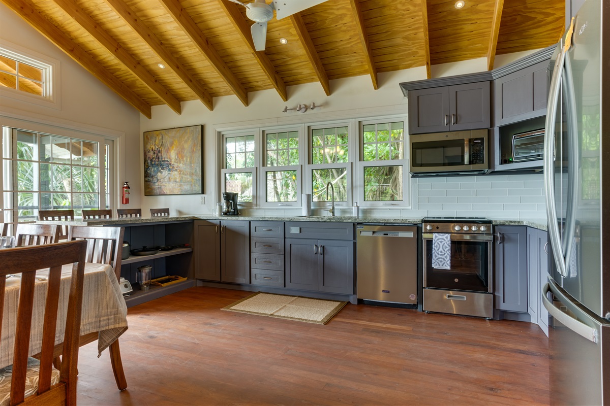 Beach House Modern Kitchen