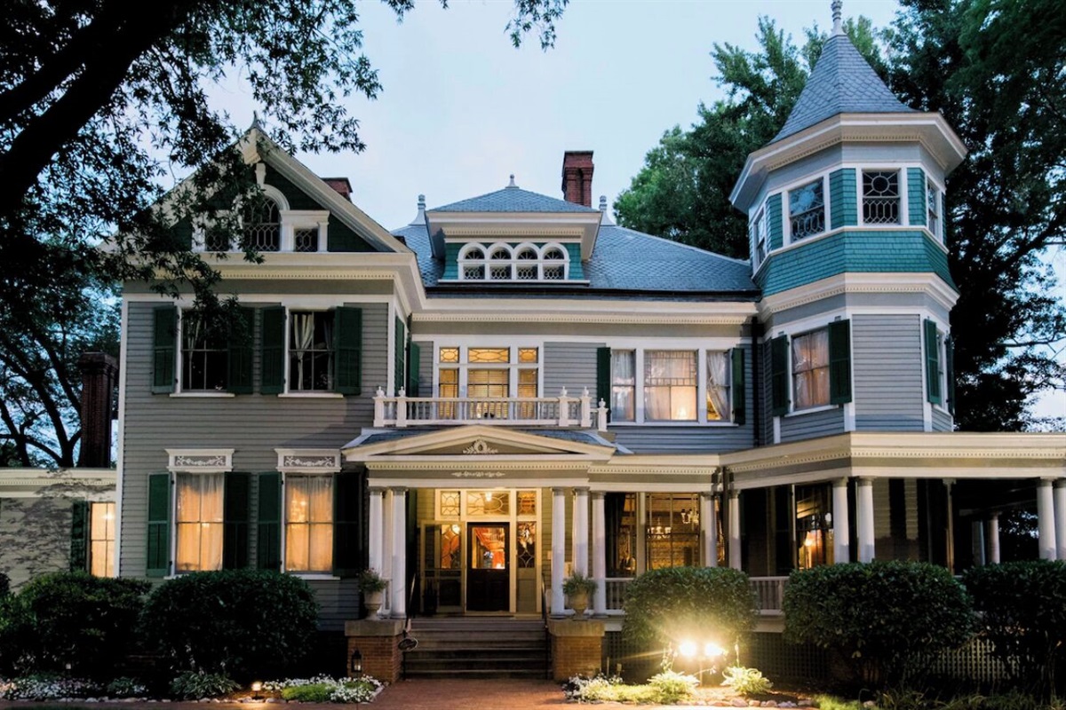 The Avoca Museum is on the list of Virginia's Historic Landmarks