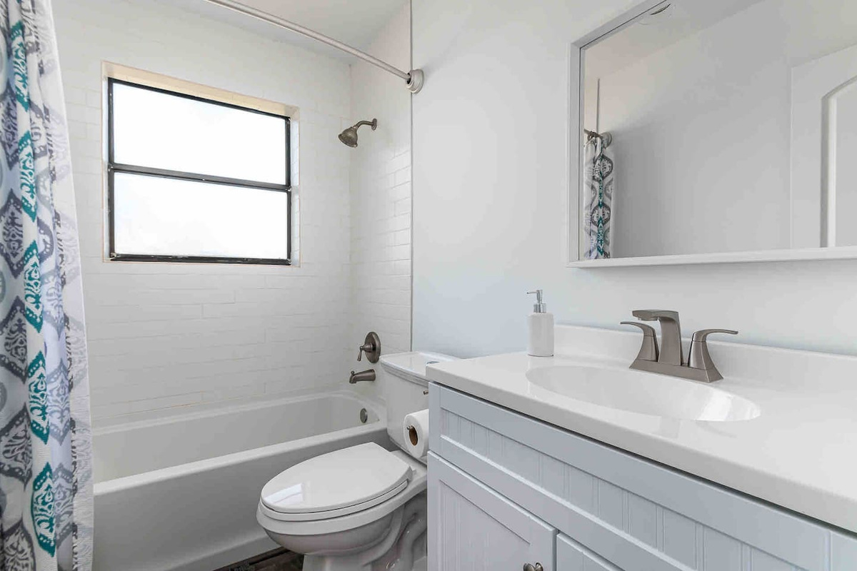 Main Full Bathroom with Tub and Shower