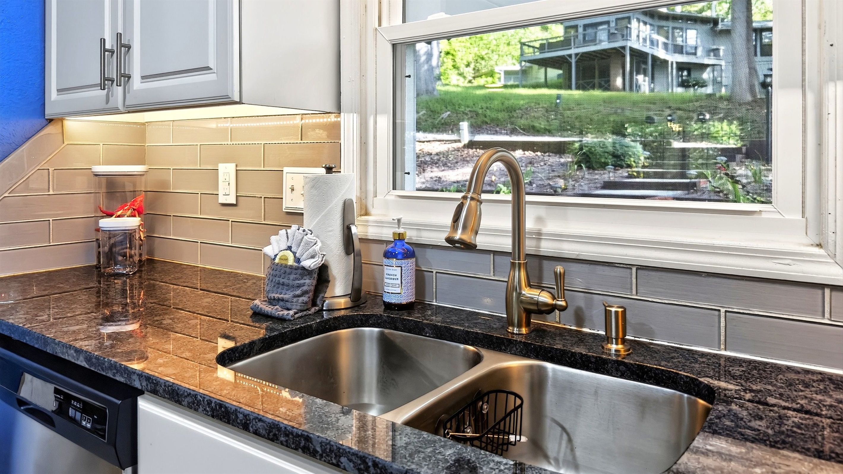 Modern kitchen fixtures