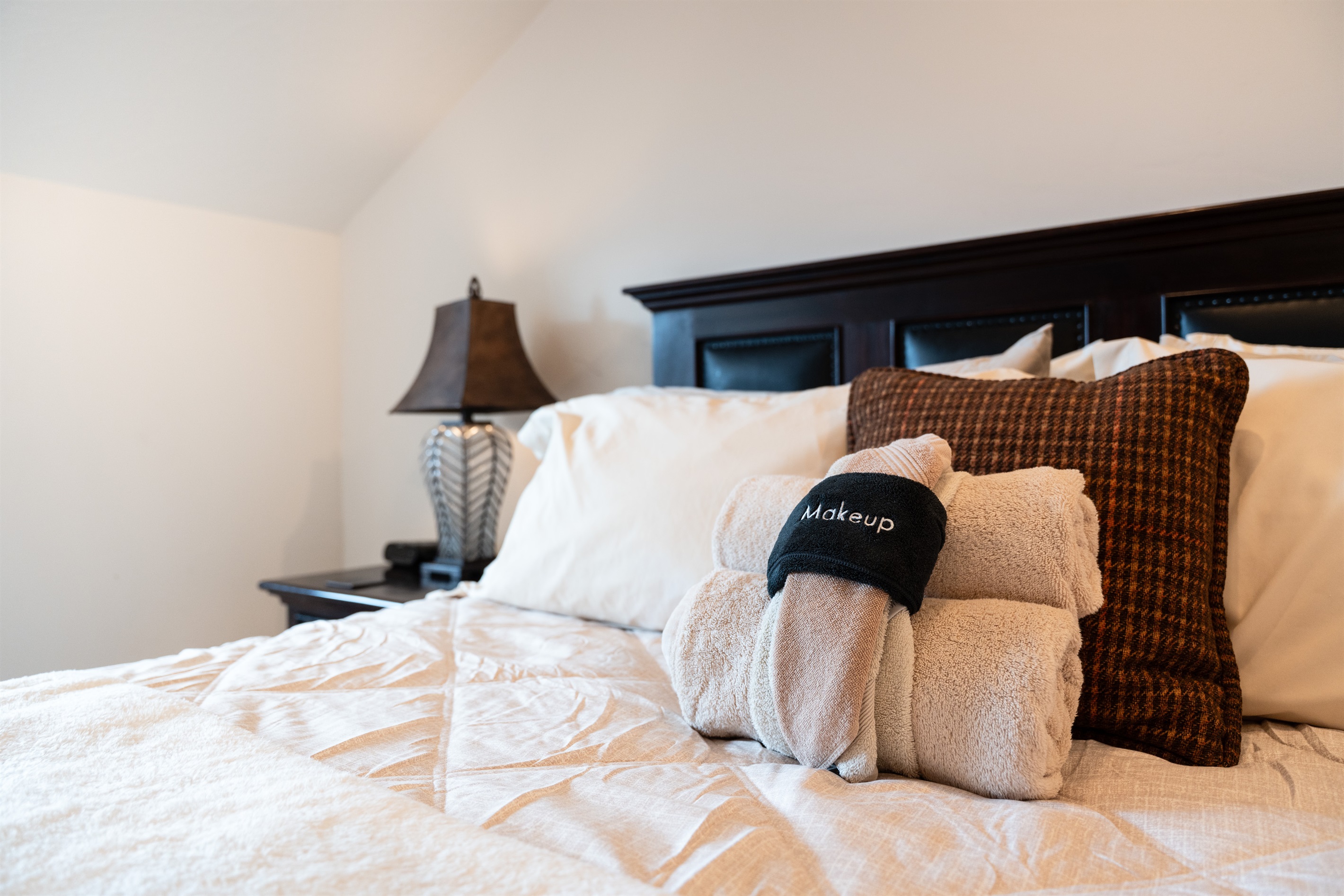 We supply all the linens.