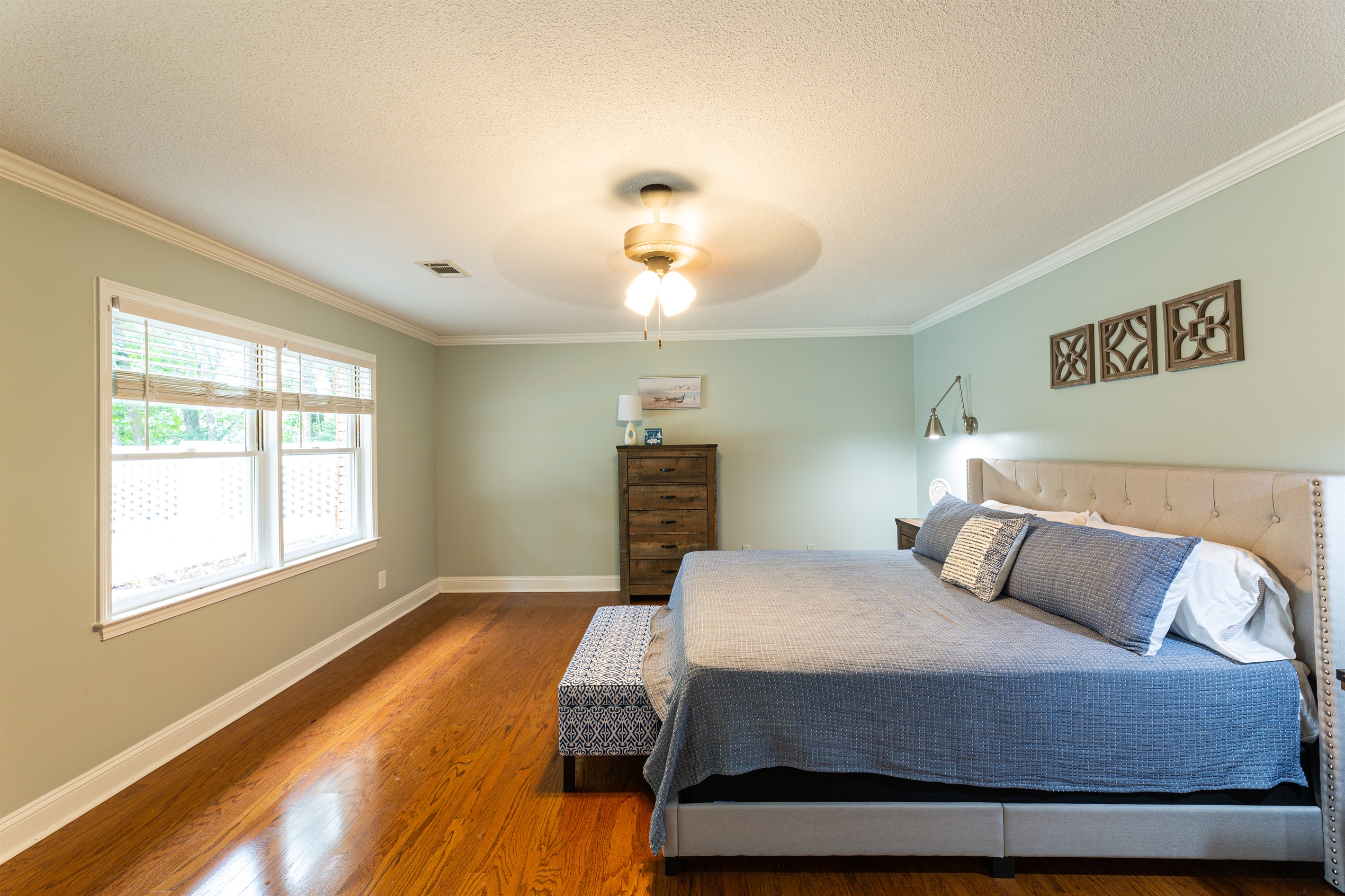 Master Bedroom | King