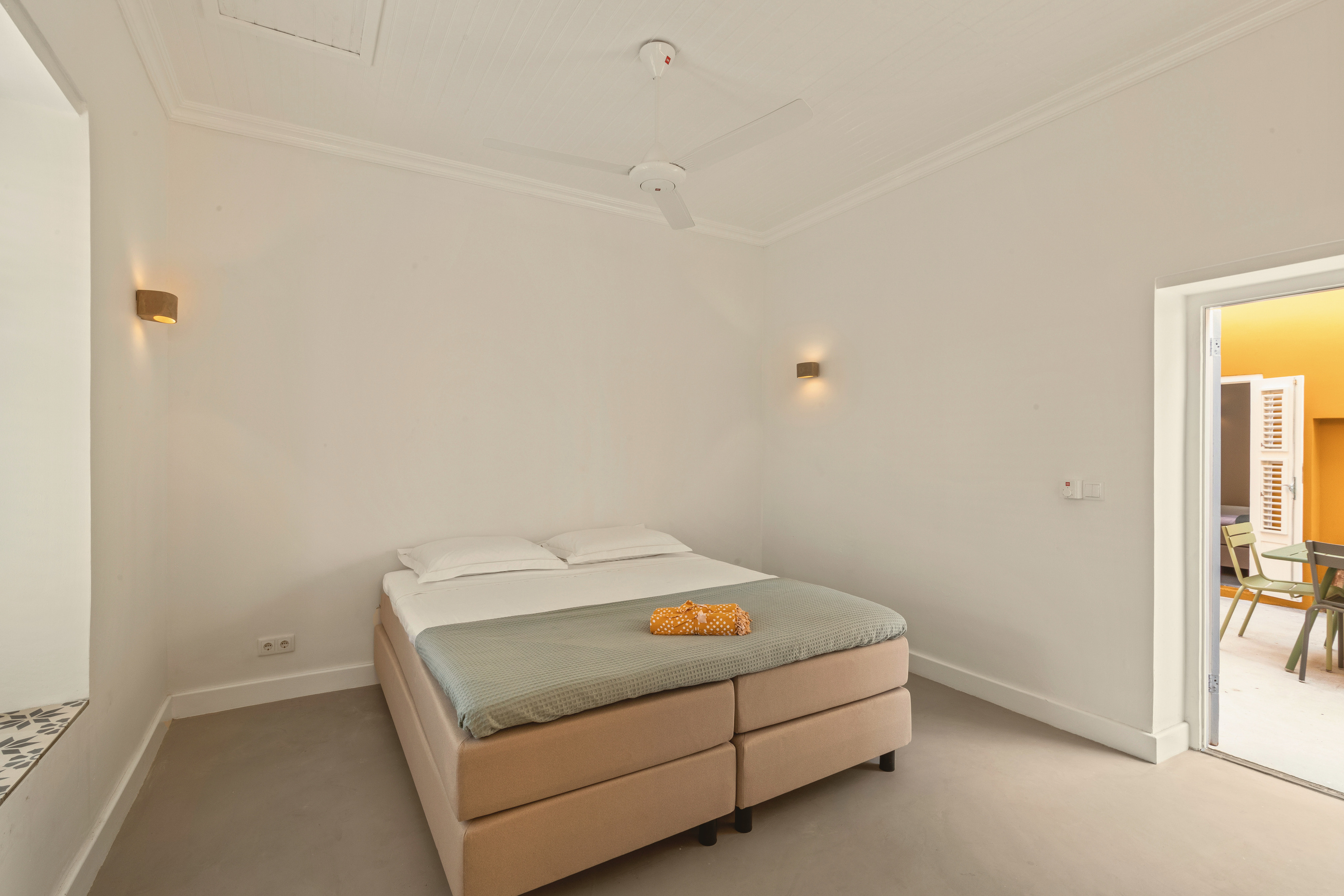 City Villa – Bedroom 2