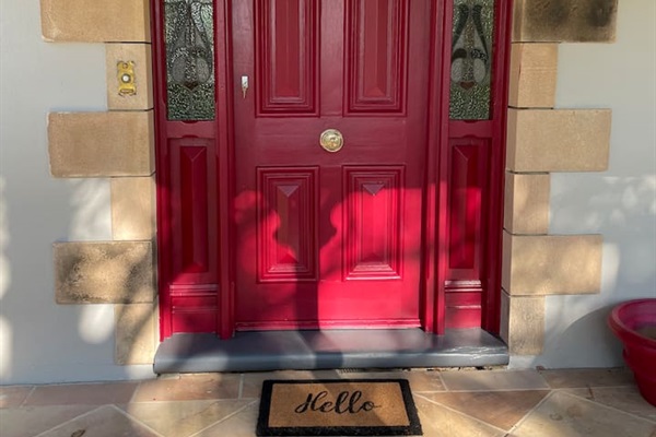 Welcome to Grande Eden Main House - Step inside and relax...