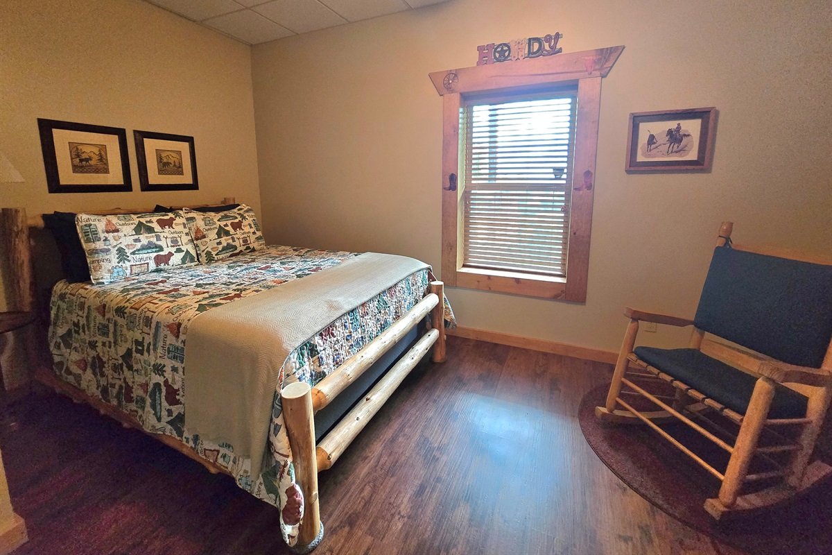 Queen size in bunk room