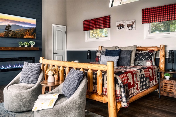 Enjoy those cold or cozy evenings or mornings with the convenience of electric fireplace from your bed that overlooks the Amazing Mountain view.