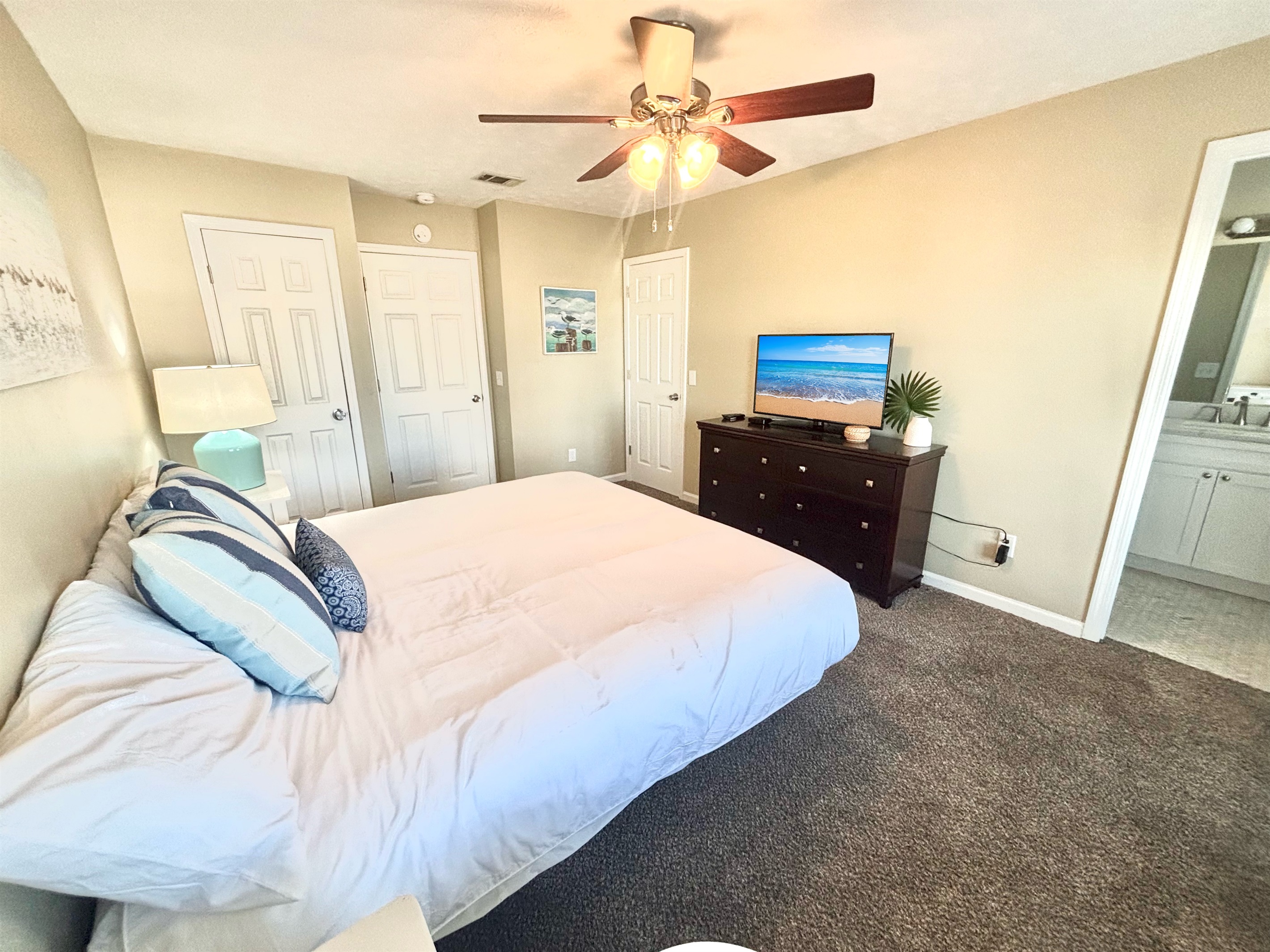 Master Bedroom with flatscreen TV