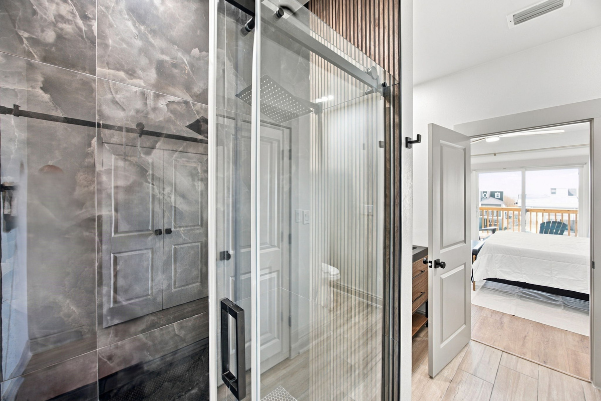 Enjoy a refreshing start in this stylish space.