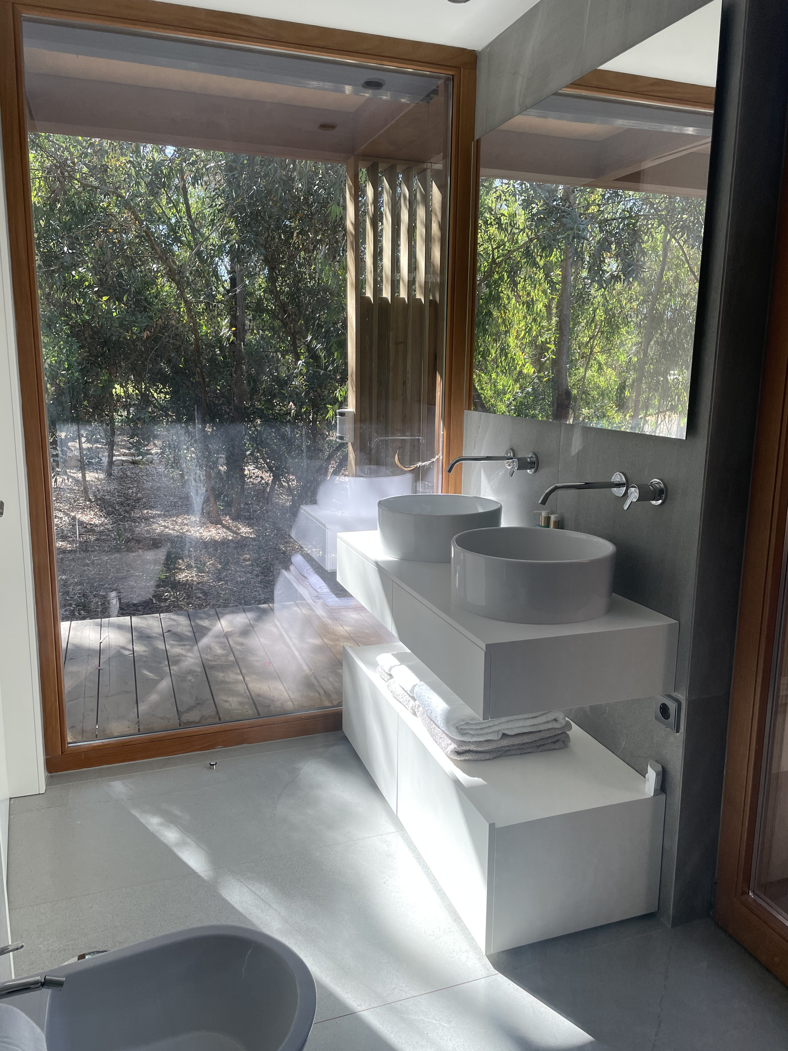 Ensuite