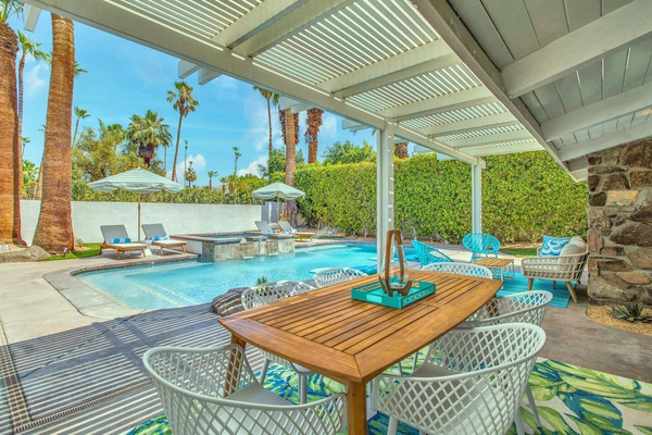 Private secluded pool with mountain and palm tree views
