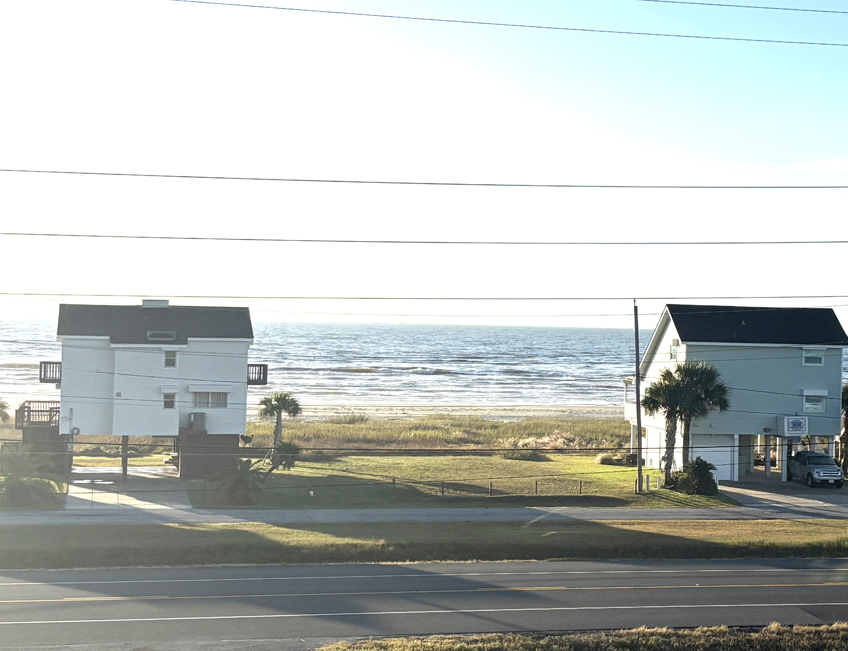 Murdoch's beach view is breathtaking!