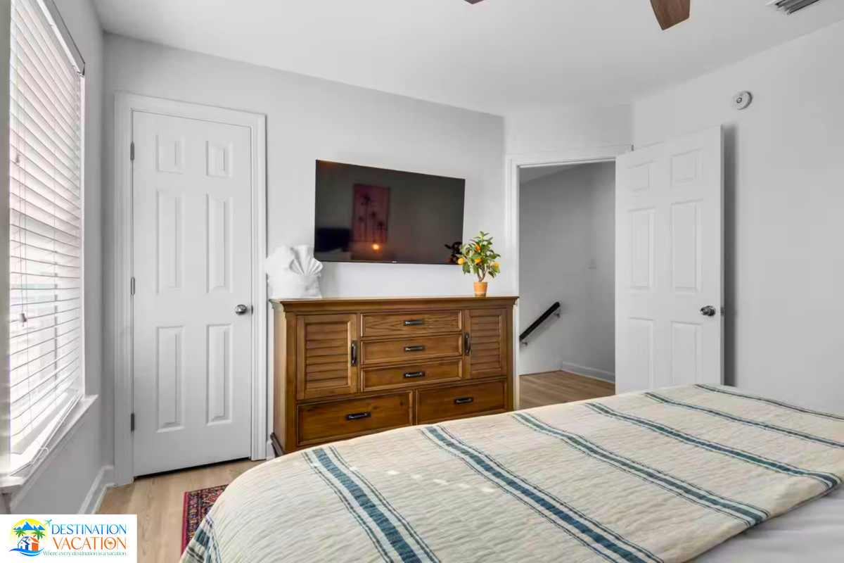 Fresh, inviting design makes relaxation effortless.