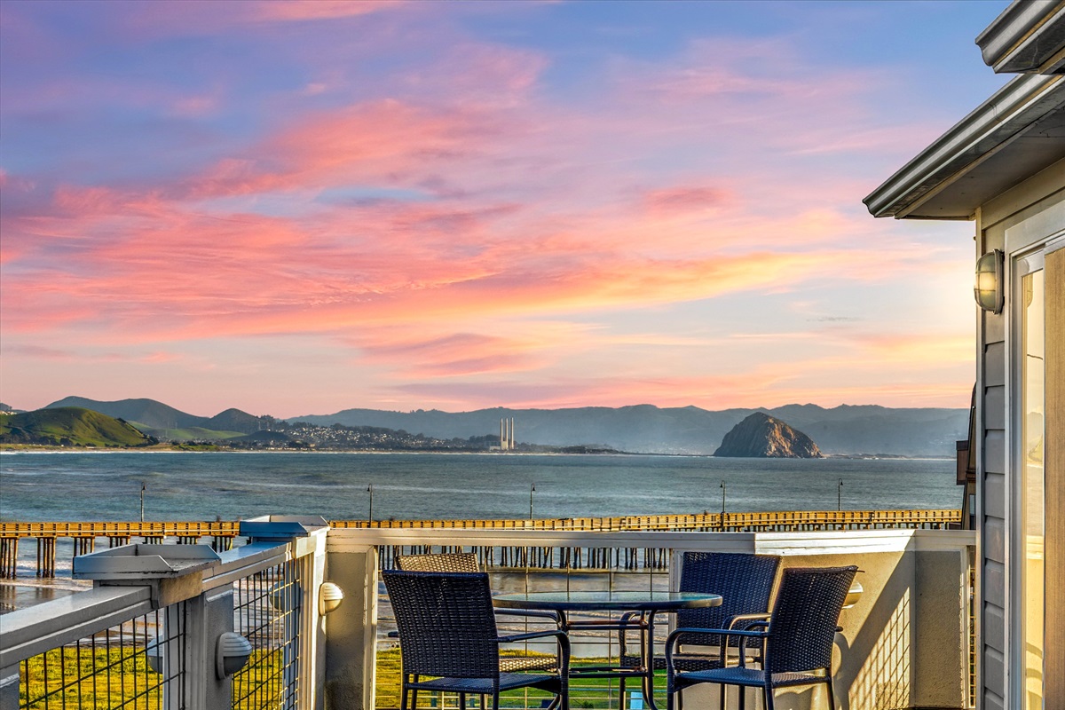 Evenings that feel a little magical — sunsets over the ocean, and views of Morro Bay Rock.