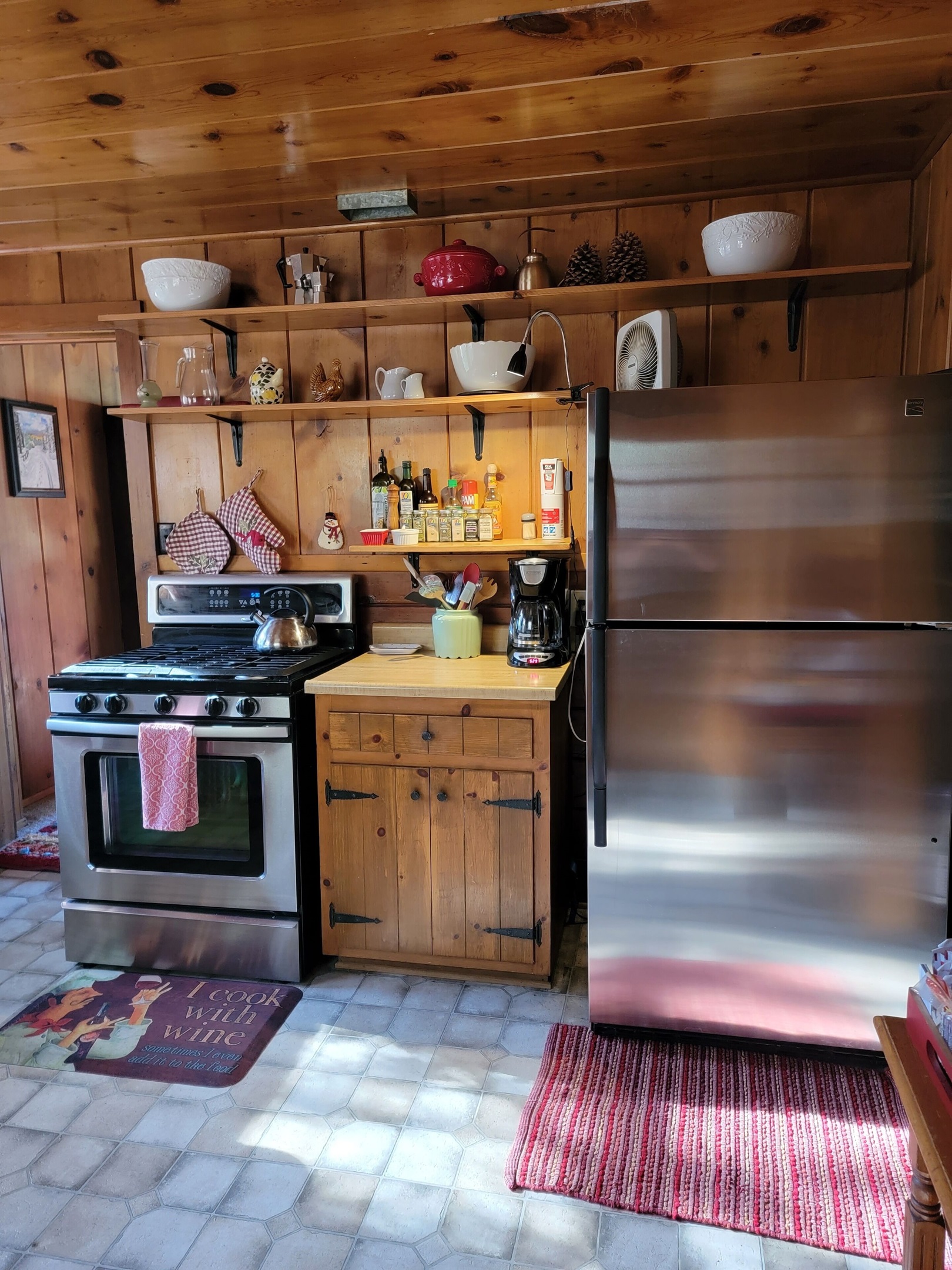 convection oven and full sized fridge