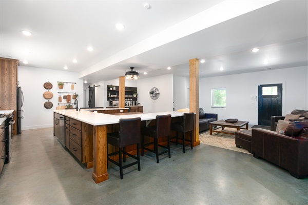 Main Floor Kitchen #1