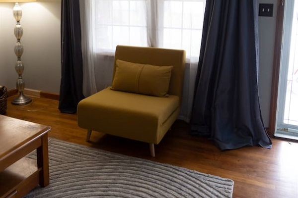 Convertible lounge chair for flexible sleeping.