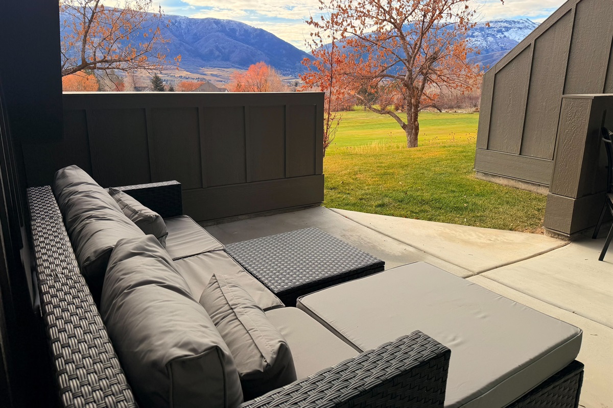 Lovely view of the mountains and golf course.