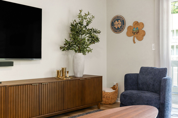 The Irish Landing | 2BR/2BA | Private Balcony, photo 6