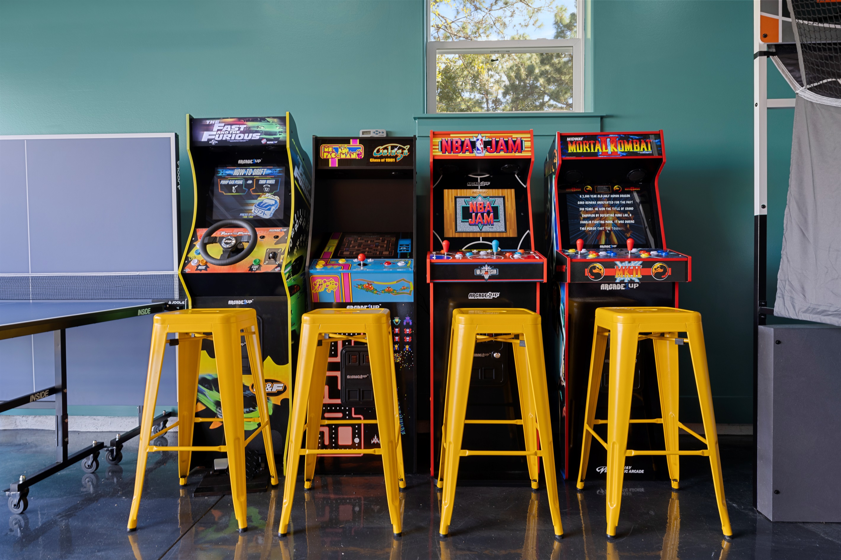 Arcade Classics Lineup – NBA Jam, Mortal Kombat, Pac-Man, and racing games bring nostalgic fun for kids and adults alike.