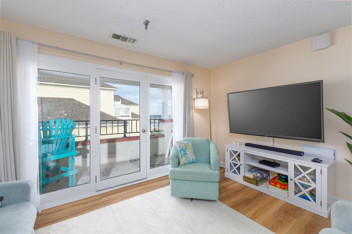 Living room with direct balcony access