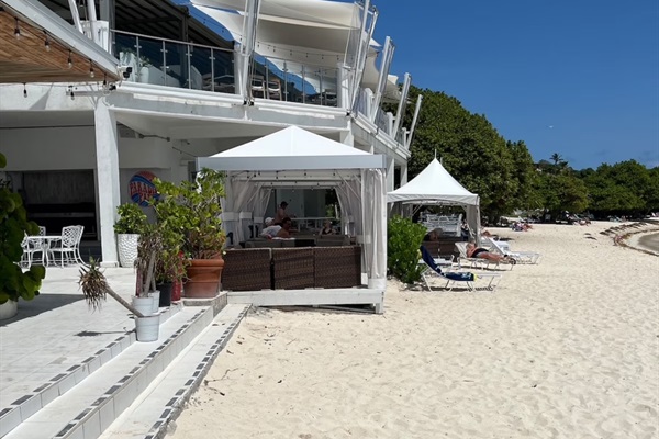 Private cabanas available for rent