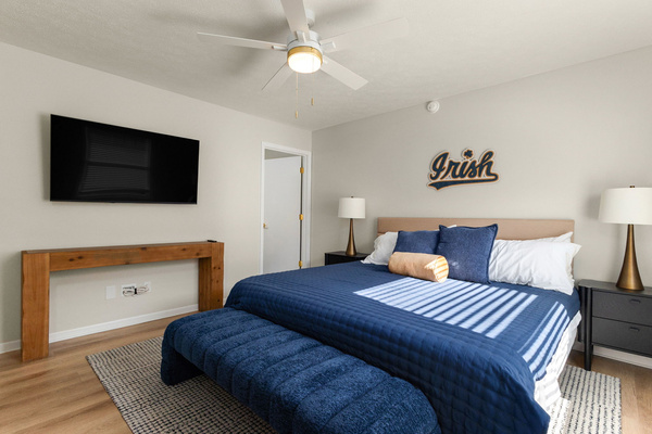 The Irish Landing | 2BR/2BA | Private Balcony, photo 16