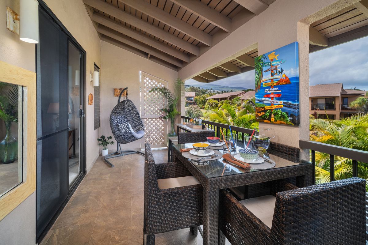 Lots of seating and dining options. 