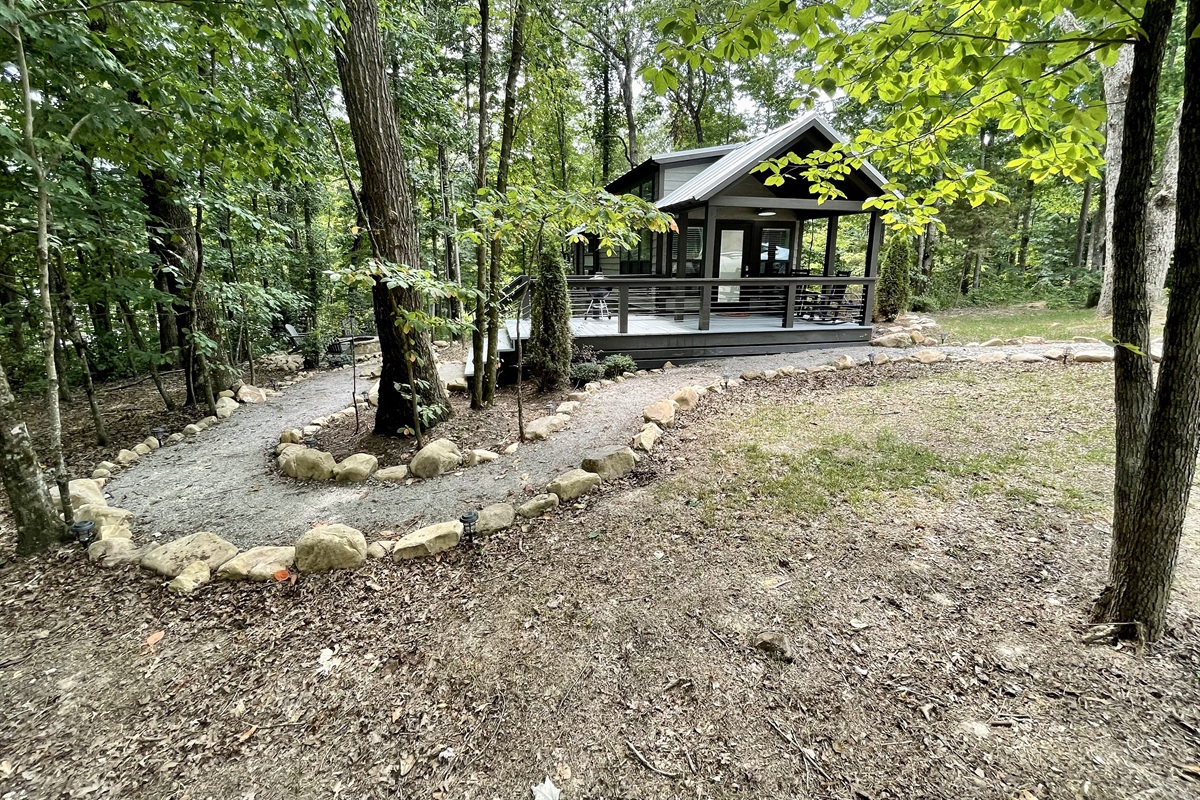 Shady Pines at The Retreat at Water's Edge Retreat Vacations Book