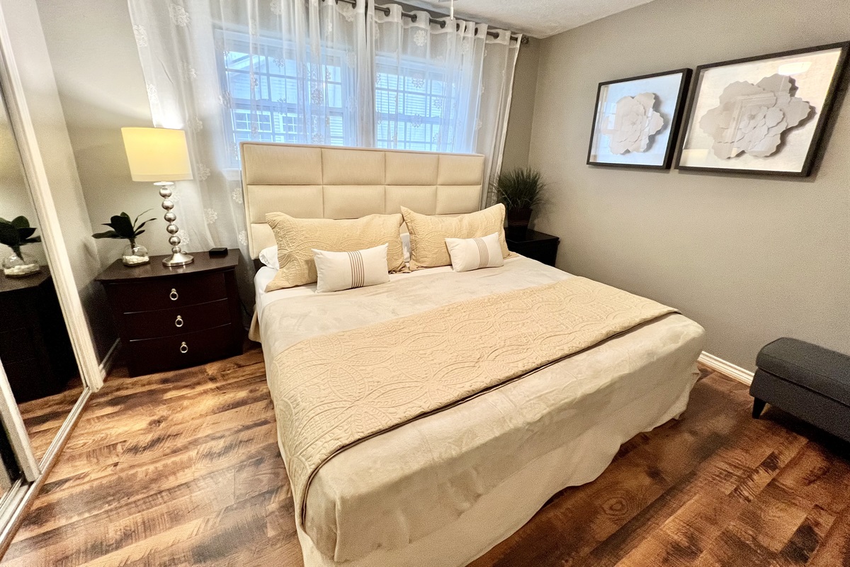 Secondary bedroom with king bed