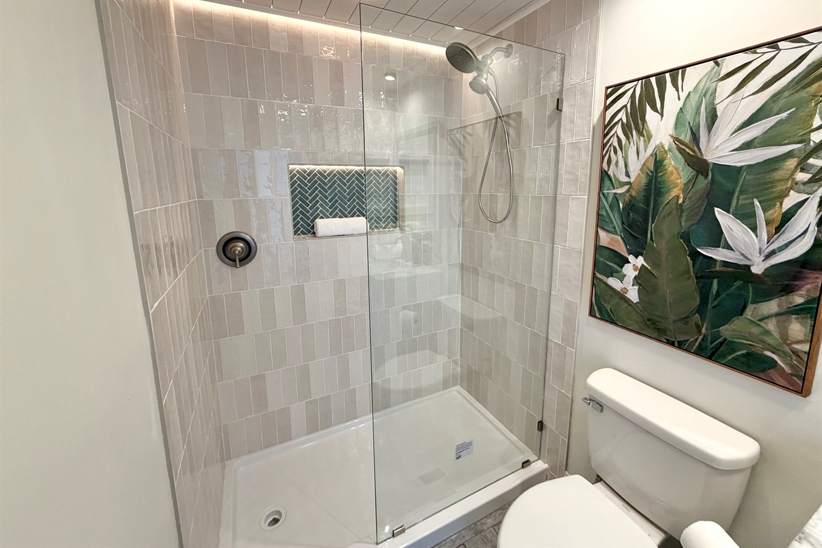 Master Bathroom Tiled Shower