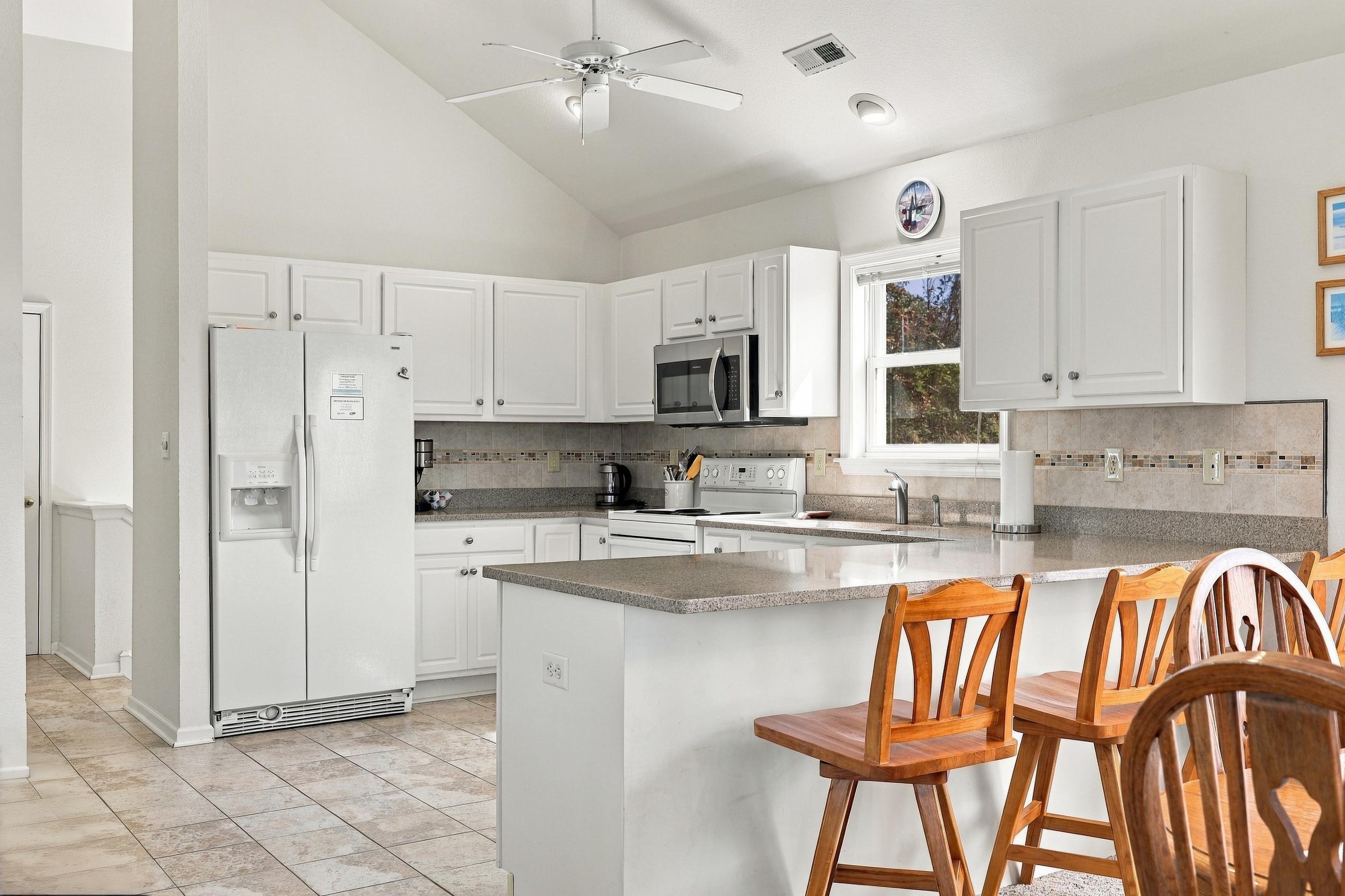 Breakfast bar seating and everything in easy reach.