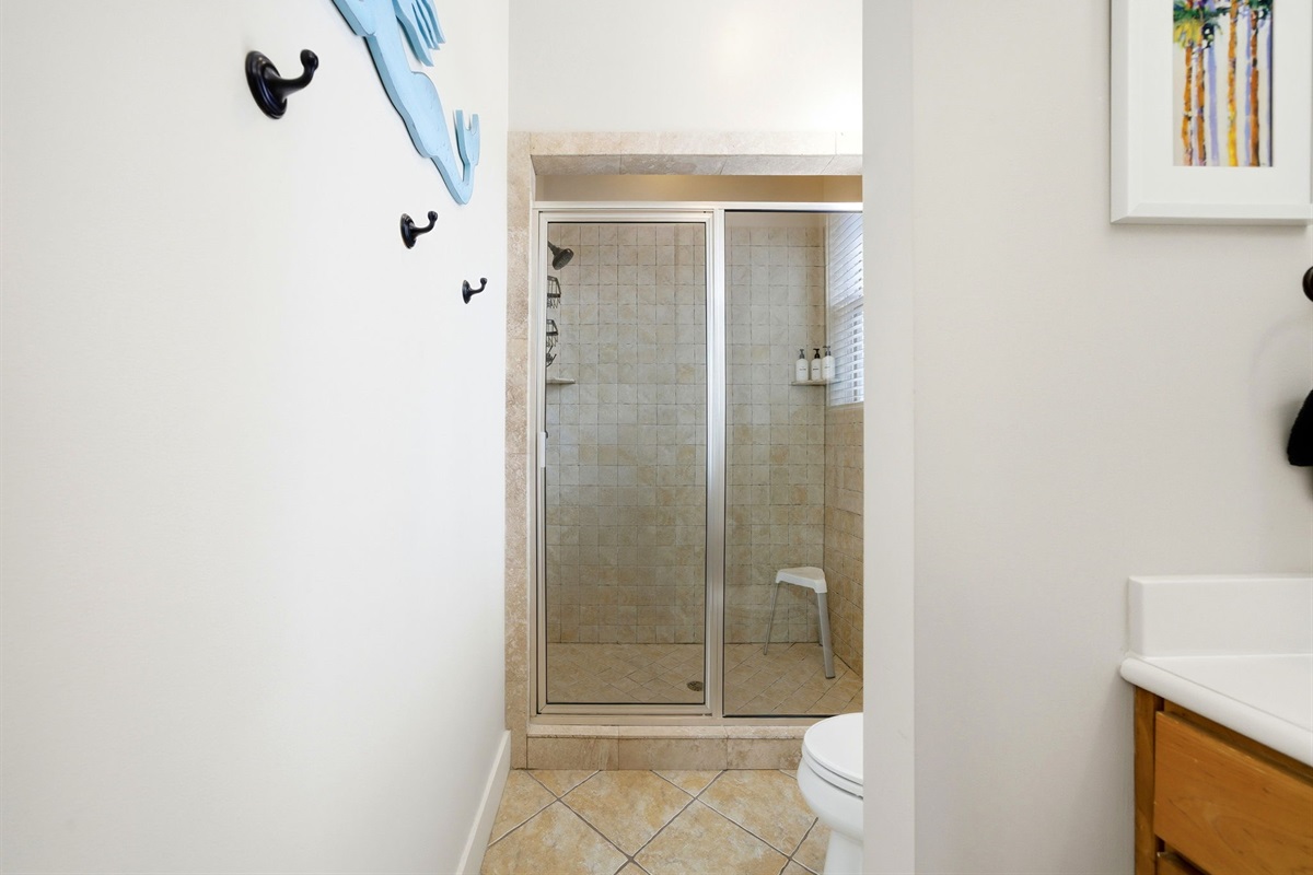 A refreshing start to your day—our large walk-in showers offer a spa-like experience.