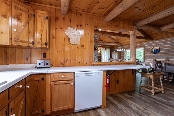 Spacious and fully stocked kitchen including waffle maker, large air frier, and griddle.