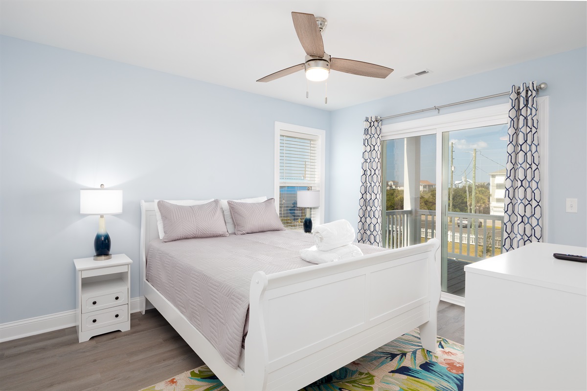 A room that feels like a deep breath.