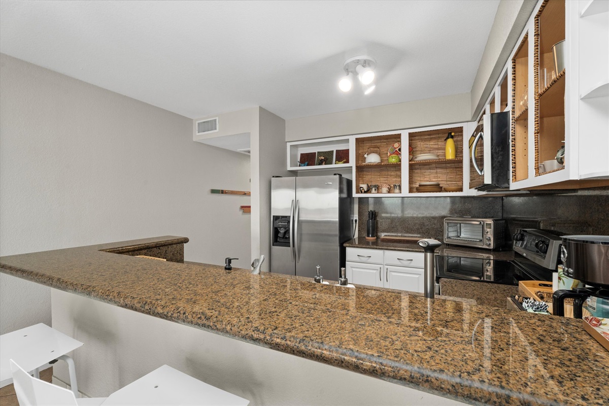 addd46123ed14c4380fc24d9a3a1b647 Large | Beachhouse | Texas | TX | Vacation Homes | Galveston | Crystal Beach | Kokomo | Breezy Days | Beachfront Elegance | Sunrise Serenity | Southern Sands Property Management, LLC