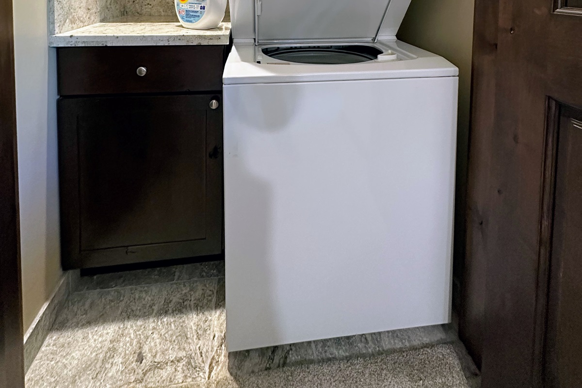 The stacked washer and dryer make laundry simple and convenient—and we’ve got you covered with complimentary laundry detergent for your stay.