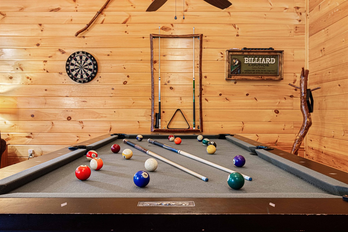 Family fun guaranteed. Create lasting memories in this spacious and well-equipped game room.