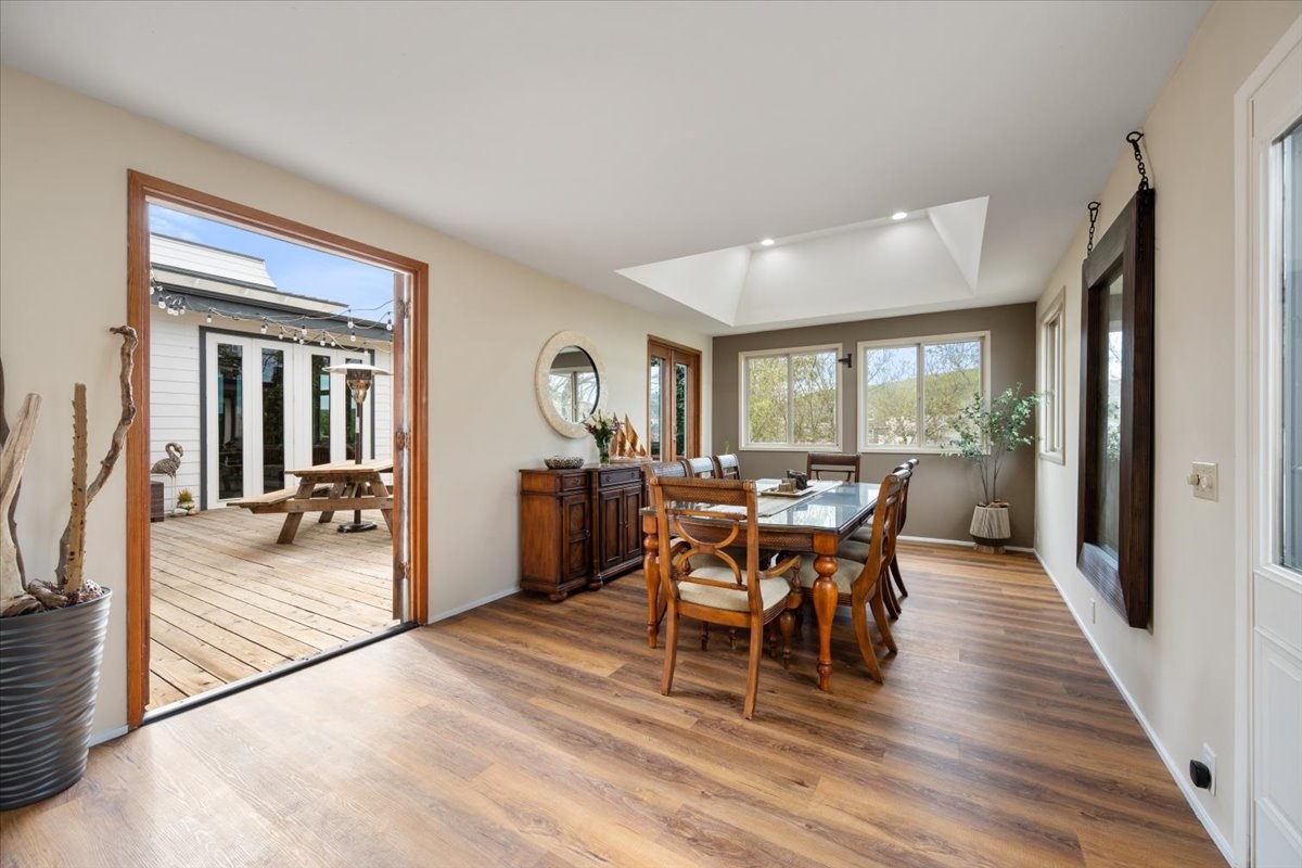 Indoor/outdoor living