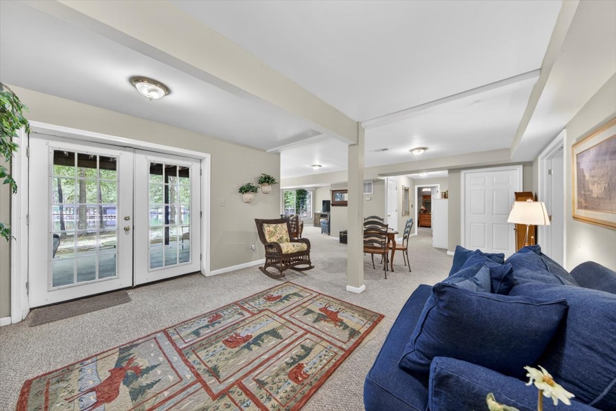 Bonus living space in the basement—great for spreading out and relaxing.