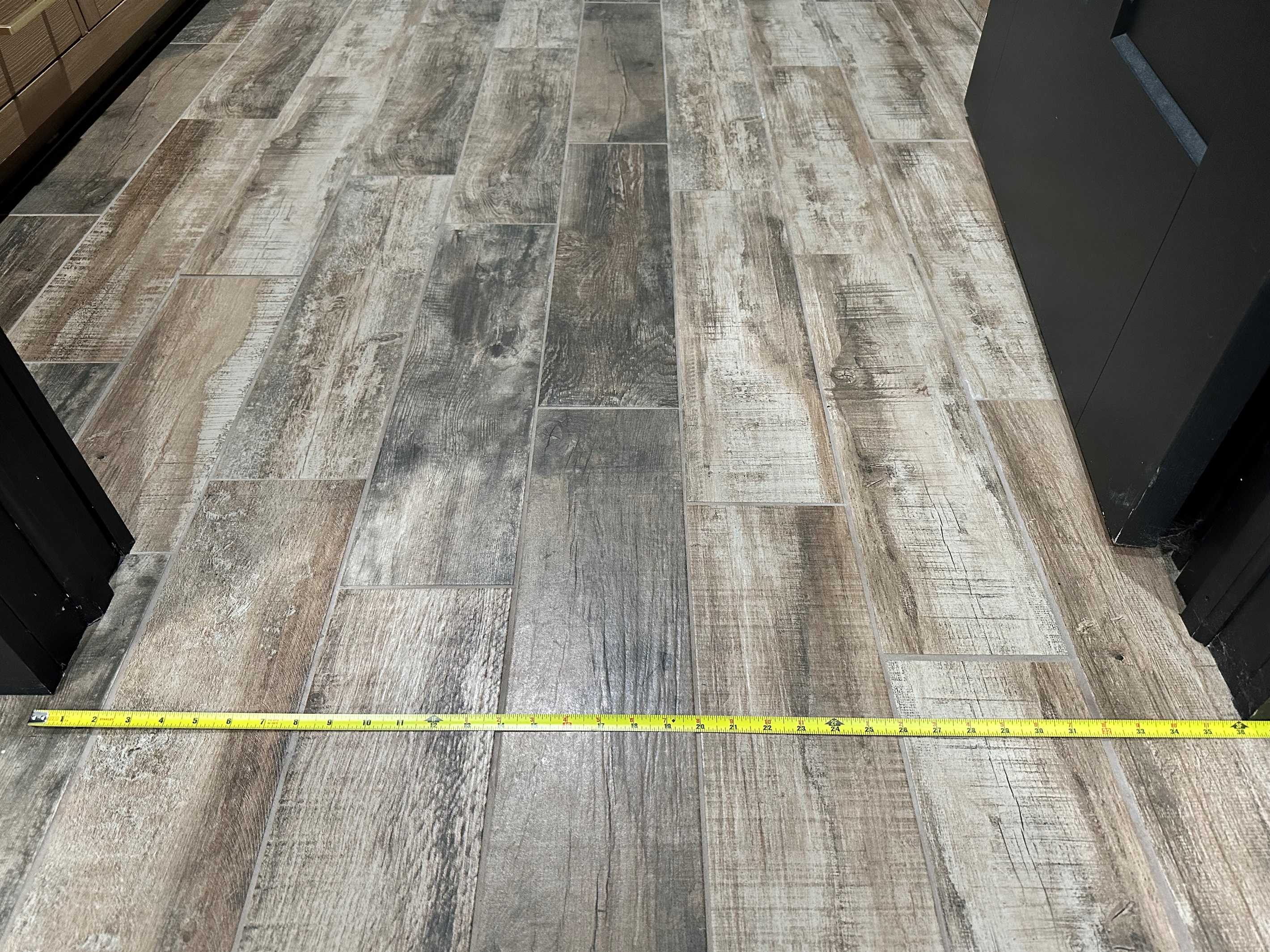 Measurements for doorway wider than 32 inches and no steps for the main bathroom. 