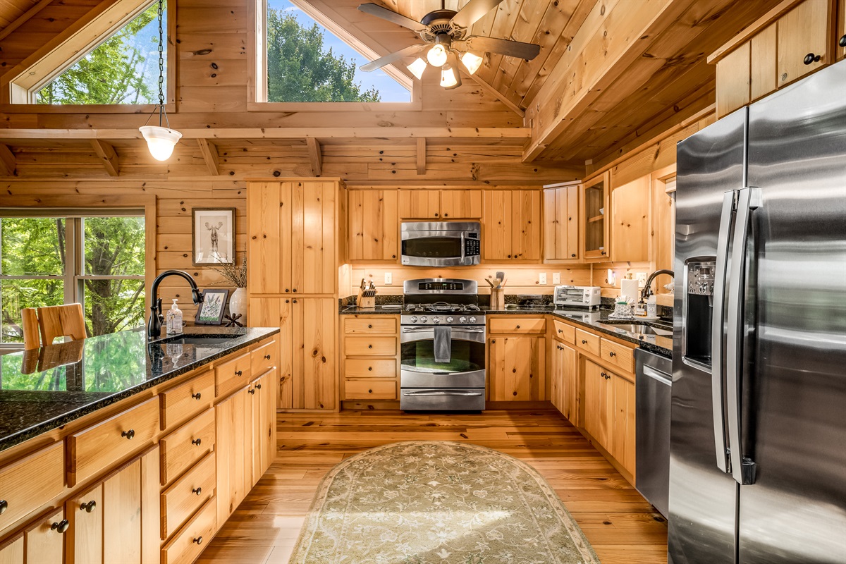Fully functional kitchen on the main level