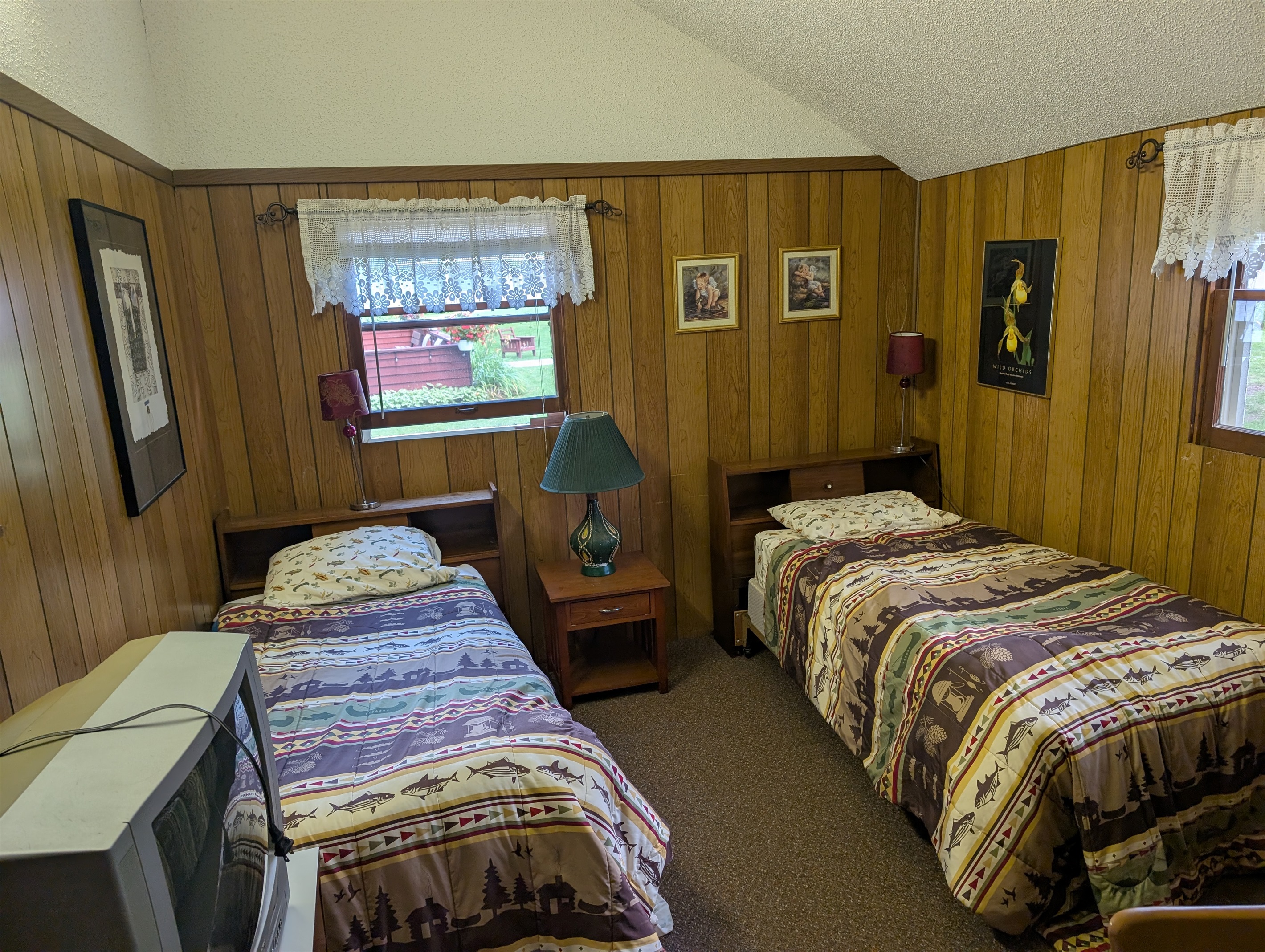 Two Twin Bed Room