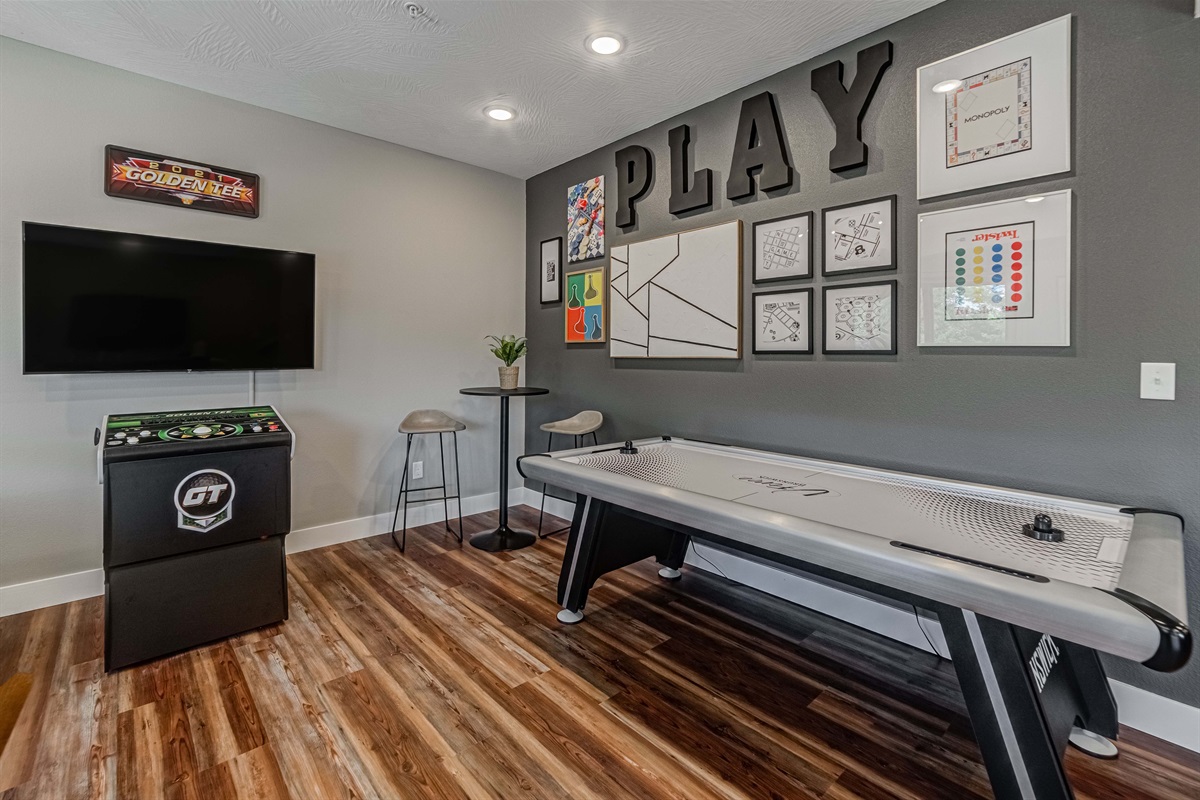 Air hockey and arcade games