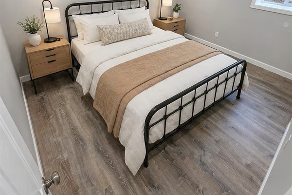 Bedroom 3 Lower Level Queen