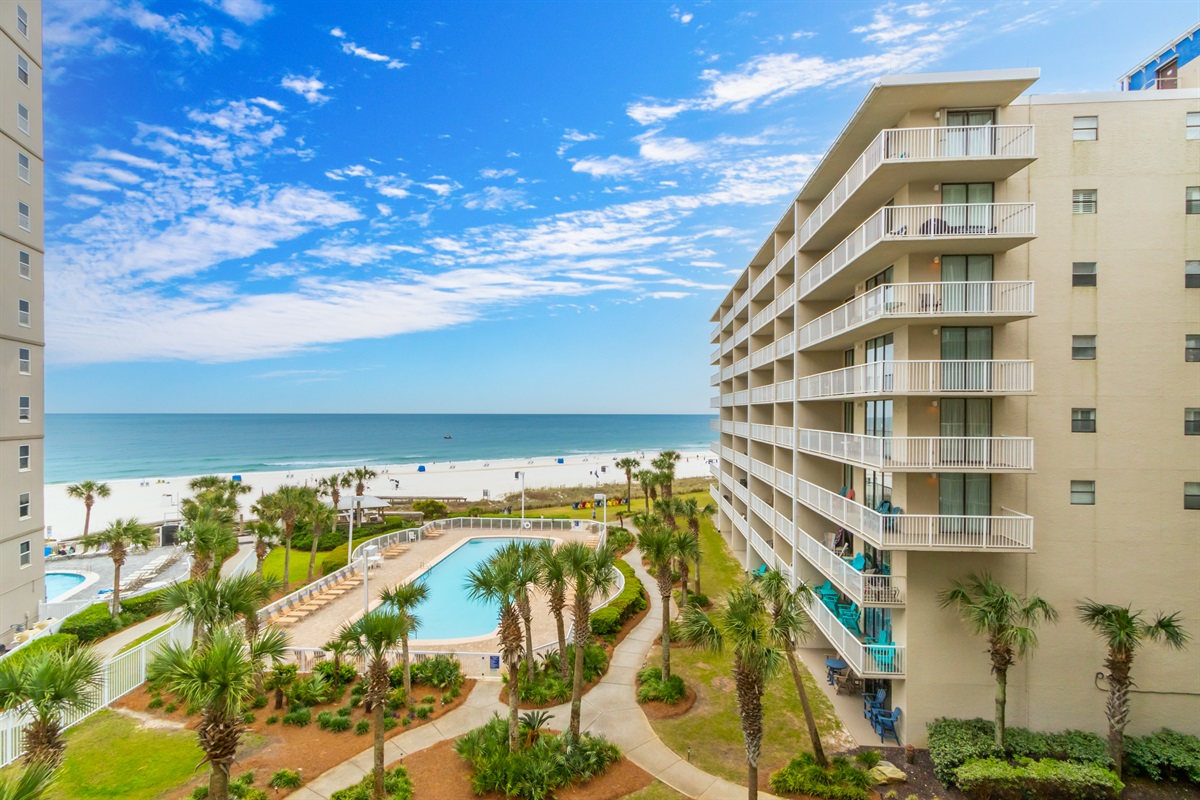 GORGEOUS Balcony Views
