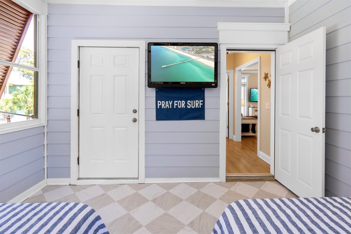5th Bedroom (2nd Floor)